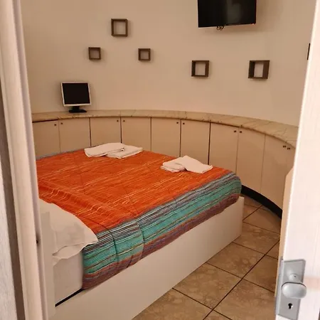 Il Postiglione - Sala Ricevimenti 3* 明图尔诺