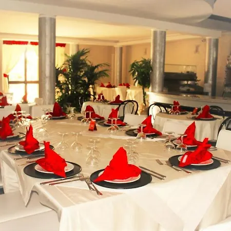 Il Postiglione - Sala Ricevimenti 3*